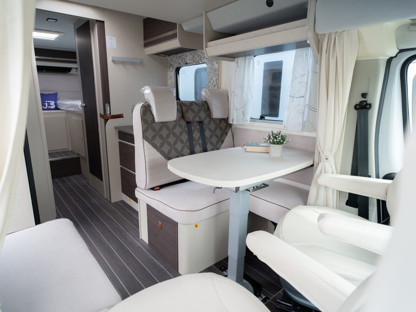 Fahrzeugabbildung Rimor Seal 95 Plus AKTION *Lithium*Hubbett*gr.Kühls.*