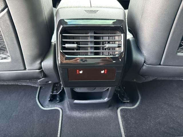 Peugeot 3008 -E GT 210 Massagefunktion Panorama-Schiebed