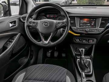 Opel Crossland 120 Jahre Kamera Park & Go Paket LED