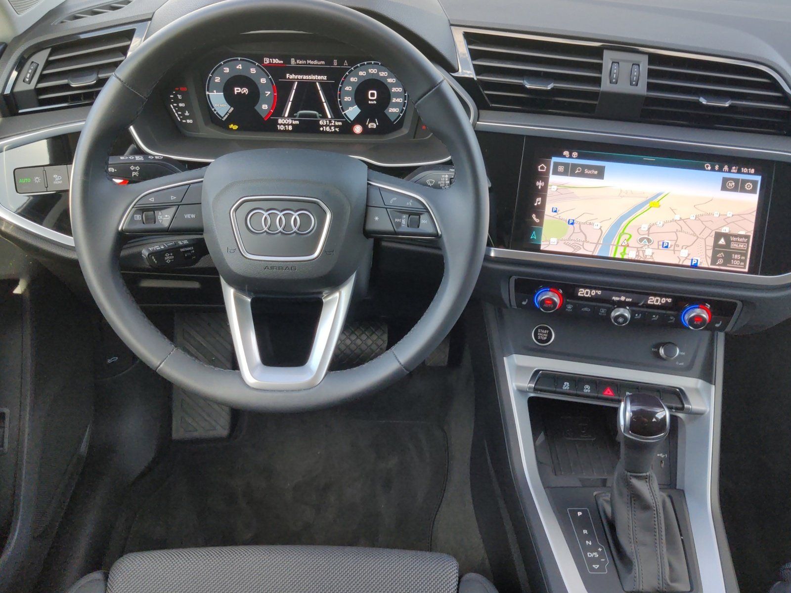 Fahrzeugabbildung Audi Q3 35 1.5 TFSI advanced AHK,LED,Navi,SHZ,ACC,PDC