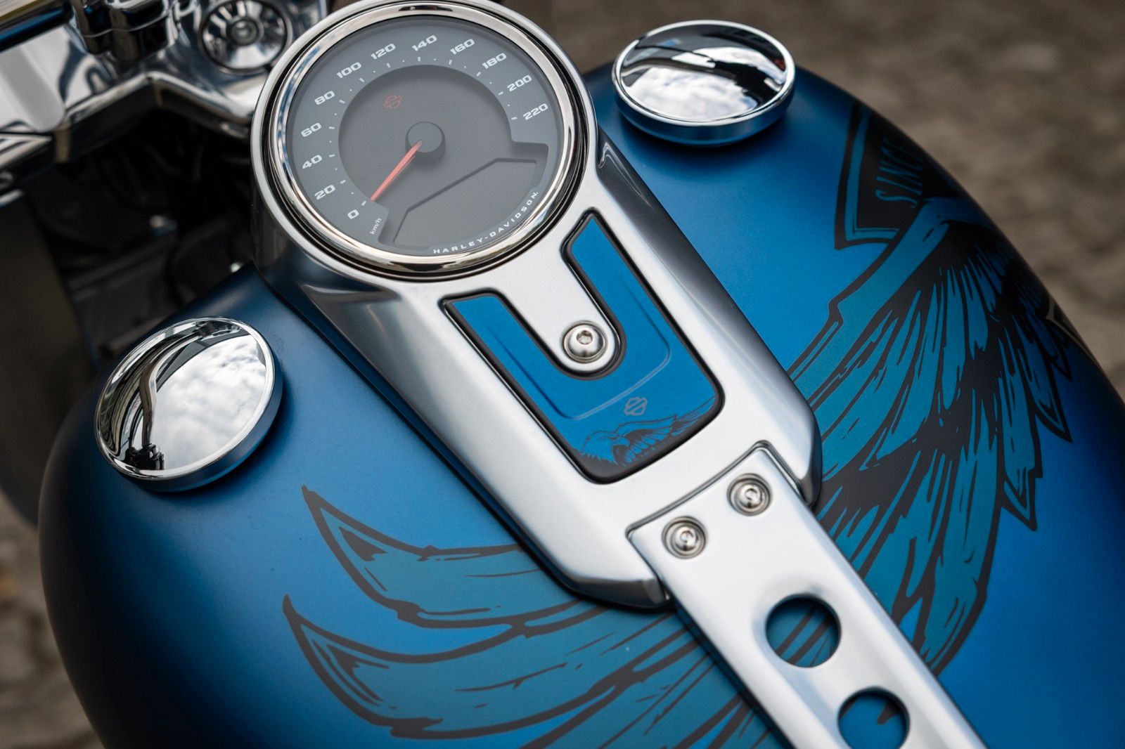 Fahrzeugabbildung Harley-Davidson FLFBS FAT BOY SOFTAIL 114 CUI ANV. JEKILL&HYDE