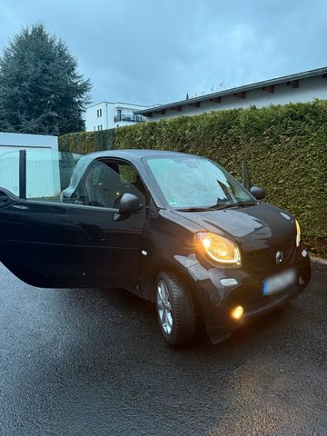 Smart ForTwo Coupé 0.9 66kW -90PS Automatik