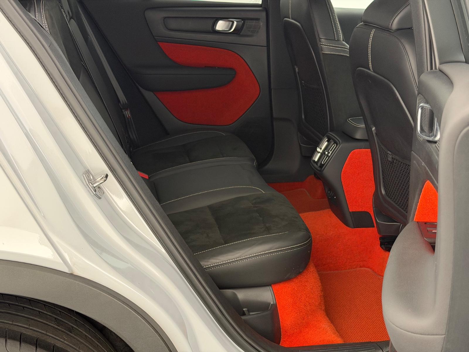 Volvo XC40 T3*R DESIGN*LED-R.KAM-APP-SHZ-LHZ-ACC-WLAN, миниатюра 18