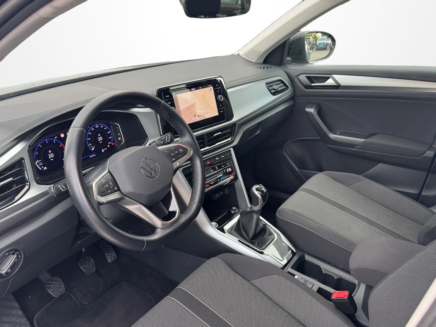 T-Roc 1.0 TSI LIFE *NAVI*LED*KEYLESS*KAMERA*