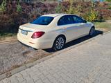 Mercedes-Benz d Aut. Navi Kamera LED Xenon 2 HAND Neuer Motor - Mercedes-Benz E-Klasse: Taxi