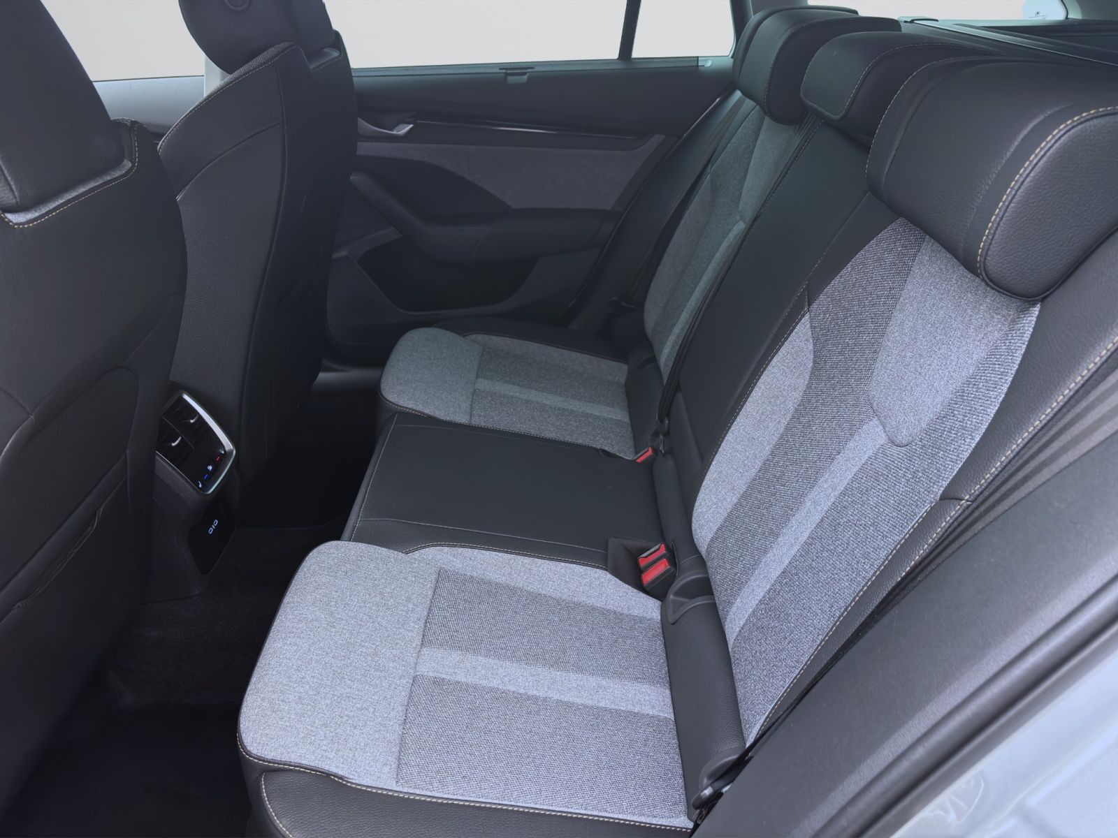 Skoda Octavia - Bild 16