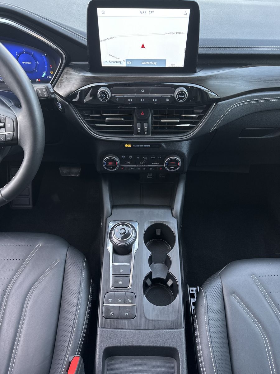 Fahrzeugabbildung Ford Kuga 2.0 EB 4x4 Vignale NAV+LED+KAMERA+ACC+18ZO