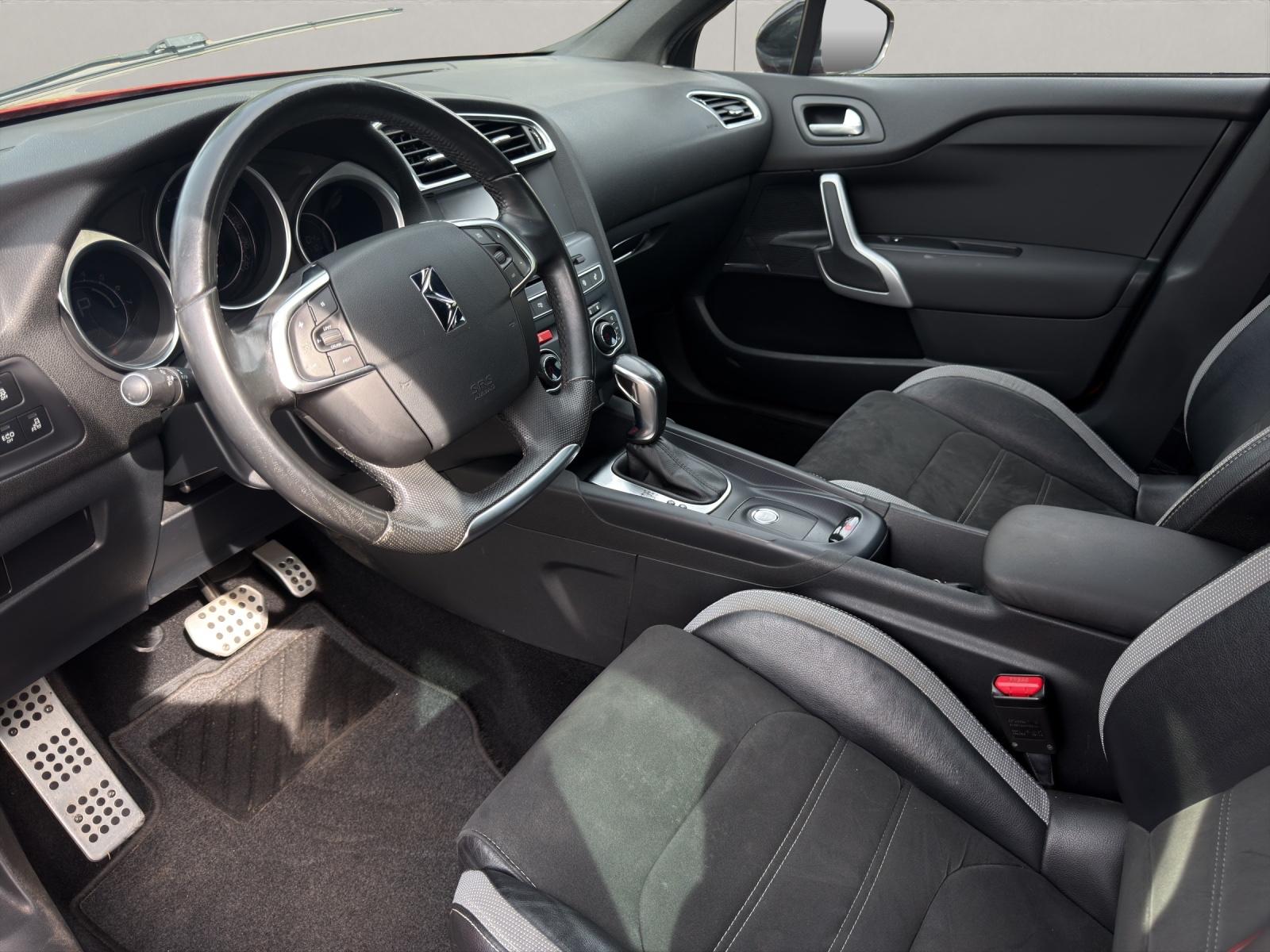 DS Automobiles DS4 1.6 BlueHDi 120 AUTOMATIK NAVI T.WKL AHK KEY