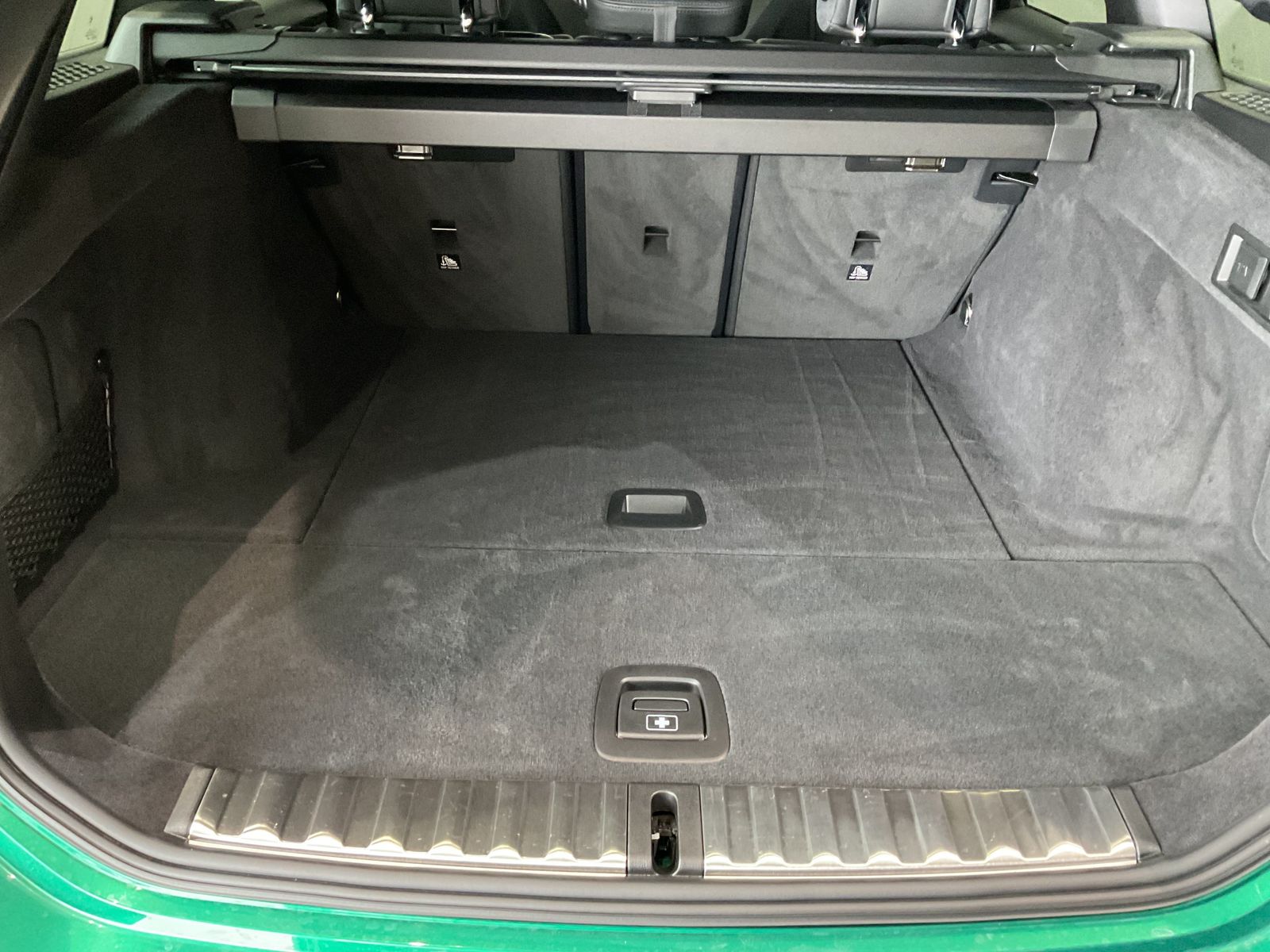 Fahrzeugabbildung BMW M3 Competition M Sportsitze, Harman Kardon, Dach