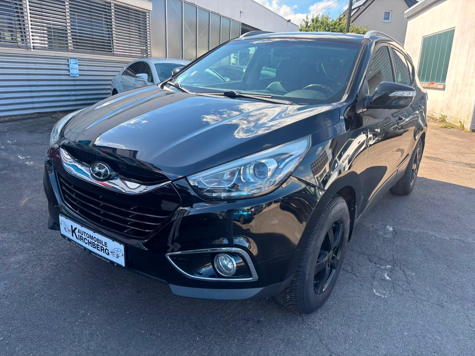 Hyundai ix35 Style AWD+Teilleder+Tempomat+PDC H+AHK+