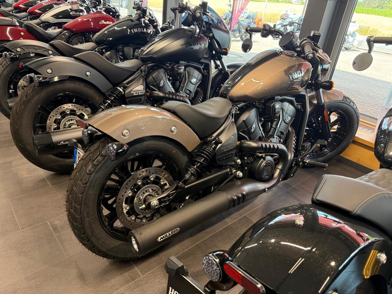 Indian Scout Bobber *Nara Bronze * Miller Auspuff*