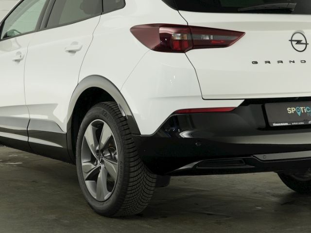 Grandland GS AT+LED+NAVI+360 GRAD KAMERA+SITZ-/L