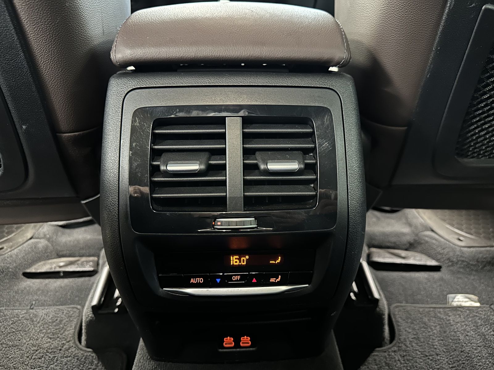 BMW X3 xDrive 30 Advantage AHK Leder Navi LED SHZ foto 24