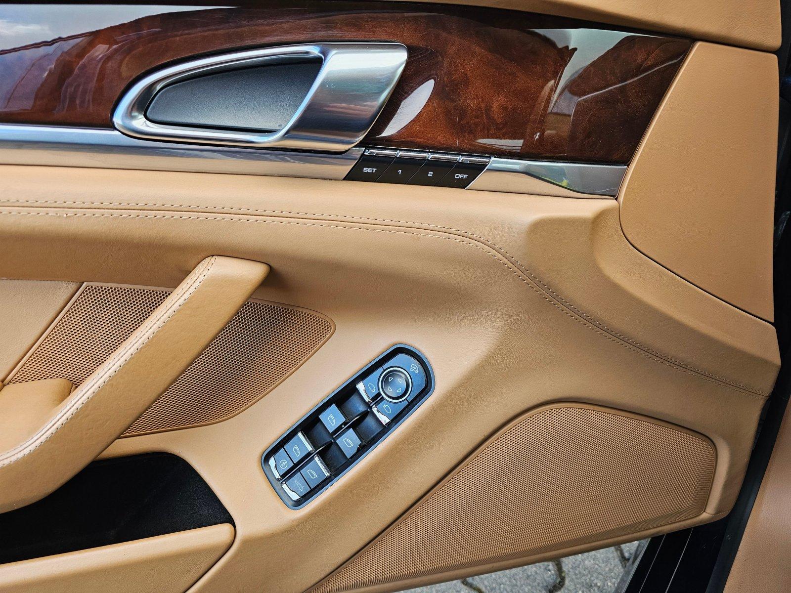 Porsche Panamera 4 3.6i V6 | PDK | Leder |