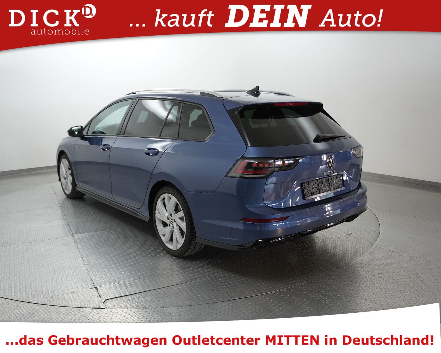 Fahrzeugabbildung Volkswagen Golf VIII 1.5 3X R-LINE+PANO+MATRI+360+HEAD+AHK+