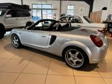 Toyota MR 2 1.8 VVT-i - Toyota MR 2: Cabrio