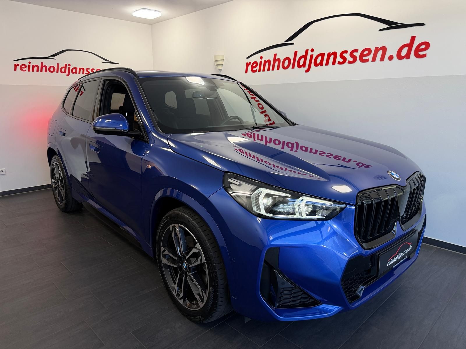 BMW X1 23 d xDrive M Sport AHK AdLED ACC HIFI Shadow
