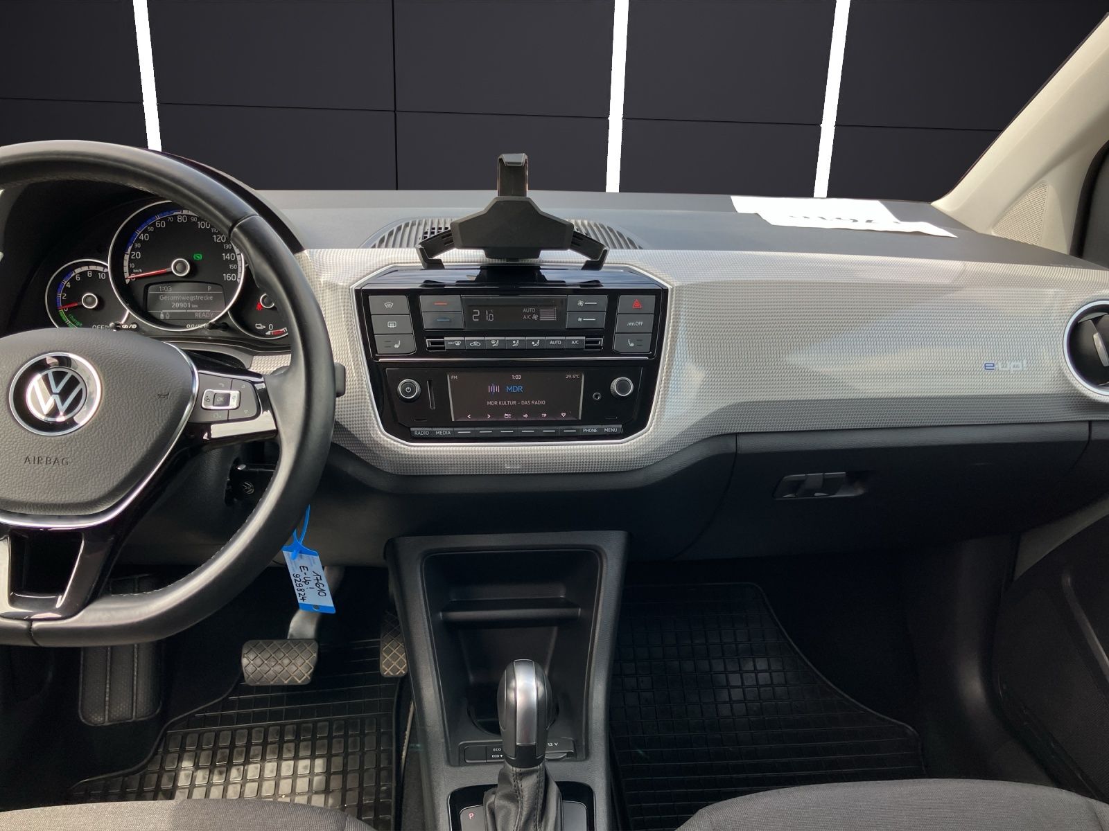 Fahrzeugabbildung Volkswagen e-up! Style Plus SHZ DAB+ Ambiente Klima