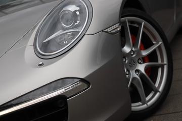 صورة 2 لـ 2011 Porsche 991