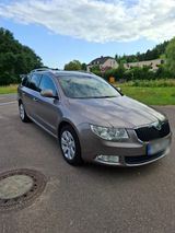 Skoda Superb 155.000KM 2er Hand - Skoda Superb: Km 0