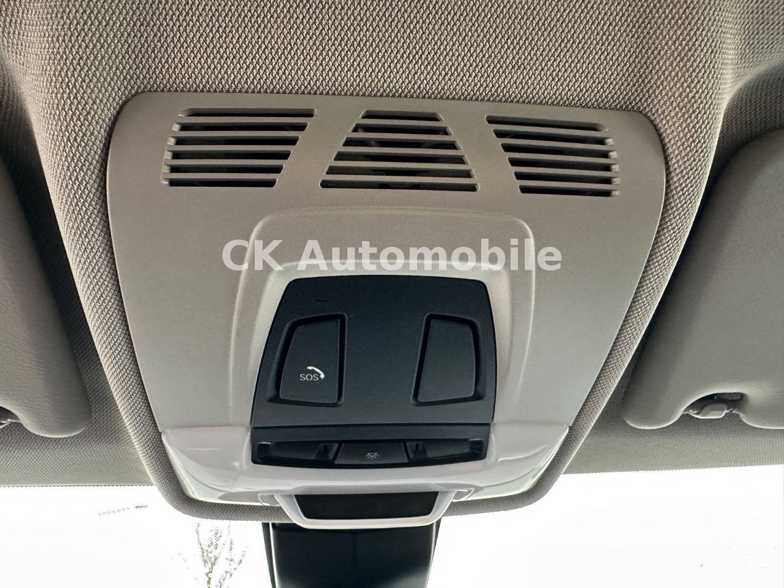 Fahrzeugabbildung BMW 218d Active Tourer Advantage/LED/SHZ/PDC