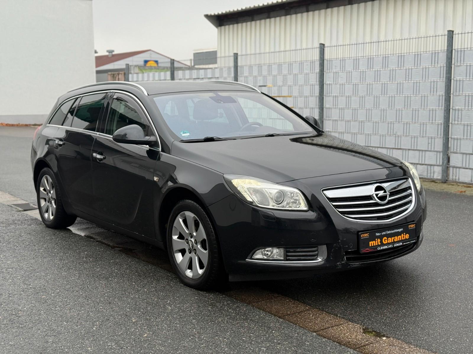 Opel Insignia 2.0 CDTI Sports Tourer*AHK*PDC*BiXenon*