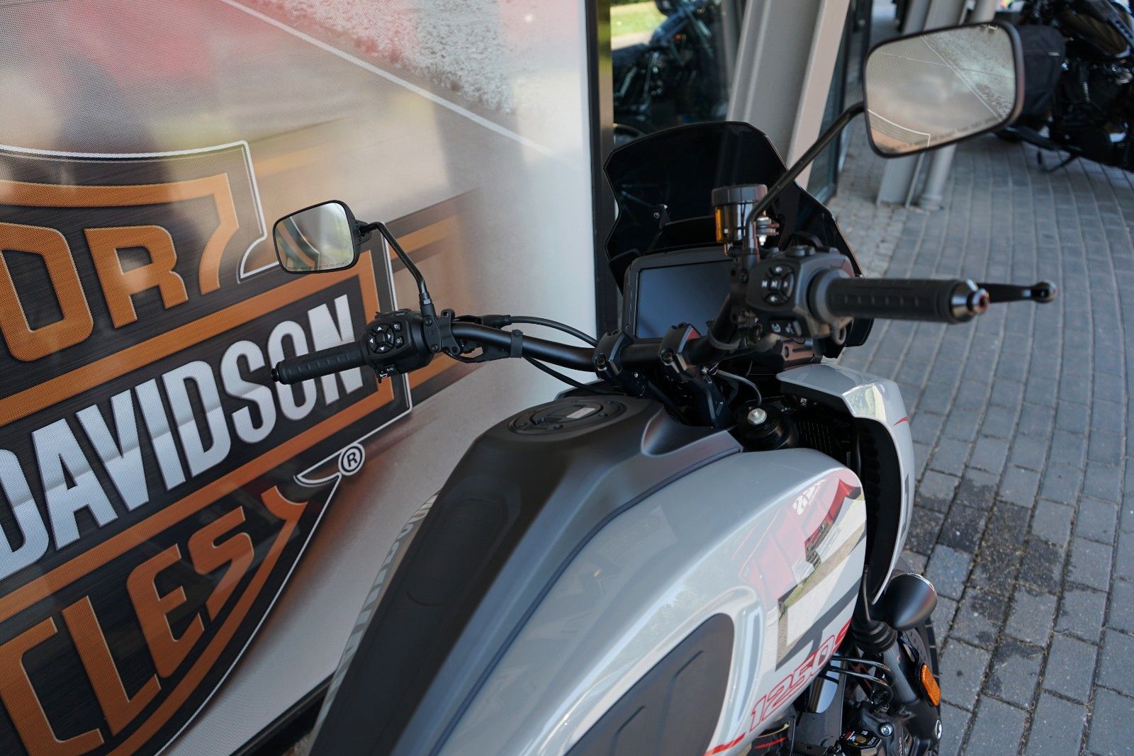Fahrzeugabbildung Harley-Davidson Pan America ST 1250