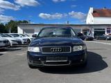 Audi A4 2.0 - Audi A4 mit Benzin-Antrieb: Limousine, 2.0