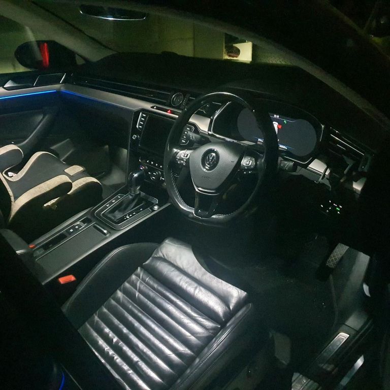 Image of Volkswagen Passat Variant