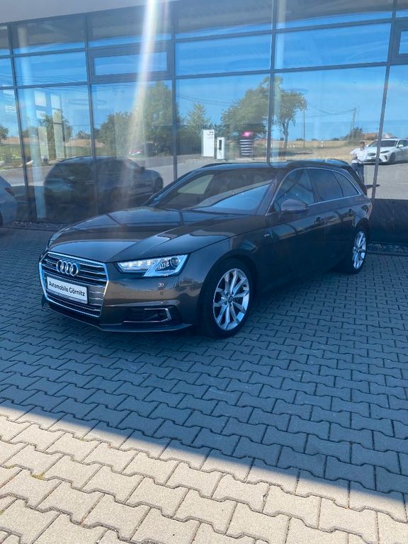 Audi A4 Avant 2.0 TDI quattro S line Sport / PLus / A, Bild 1
