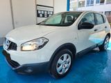 Nissan Qashqai Visia 4X4 TüV 7.27