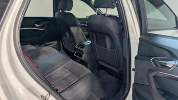 صورة مصغرة 12 لـ 2023 AUDI Q8 E-TRON