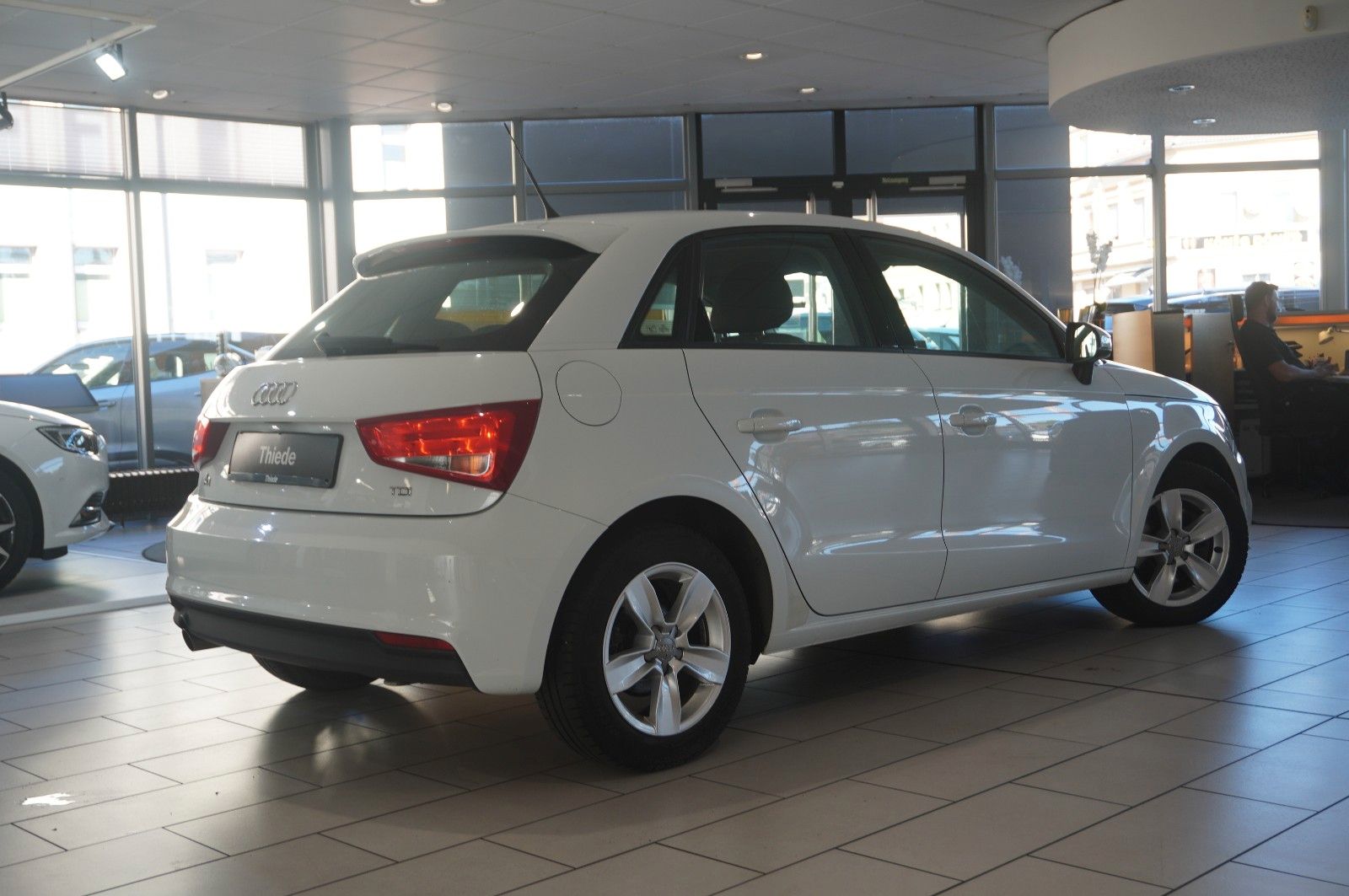 Fahrzeugabbildung Audi A1 Sportback 1.6 TDI NAVI/SHZ/TEMP./KLIMA/MULTI.