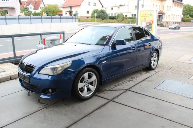 BMW 520i