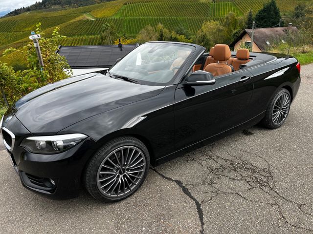 BMW 218i Cabrio Sport Line