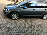 Volkswagen VW Touran 7 Sitzer Comfort Line - Volkswagen Touran: Kleinwagen