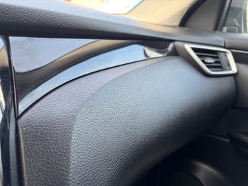 Nissan Qashqai - 12