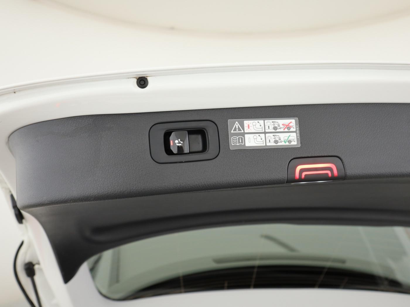 Mercedes-Benz C-Class d T *Avantgarde*LED*Kamera*AHK*Distronic**, миниатюра 25