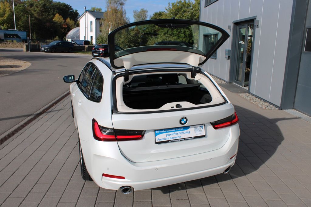BMW 320d xDrive Touring AUT NAVI LED SHZ LIVE COCKPI