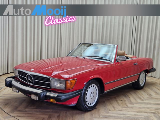 Mercedes-Benz SL 560 SL W107 Cabriolet  Perfect / FULL HISTORY