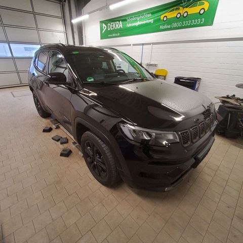 Jeep Compass Upland 180PS PHEV 4WD Automatik - ACC