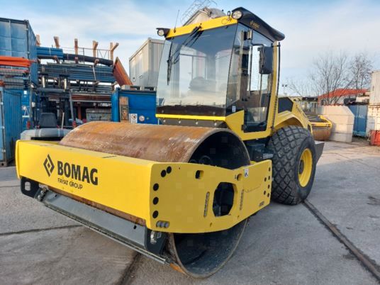 BOMAG BW 213 DH-5  Stage V/Tier 4f