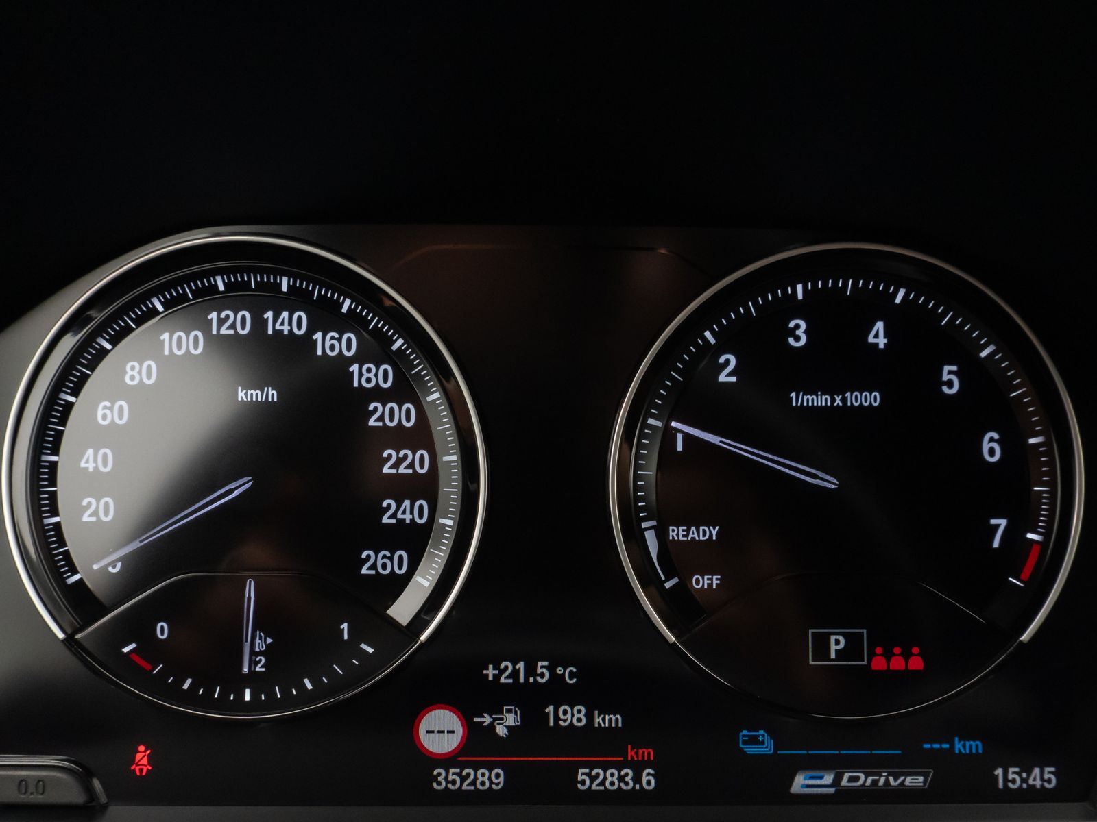 Fahrzeugabbildung BMW X1 xD25e xLine Kamera HUD DAB H/K Komfort Sport