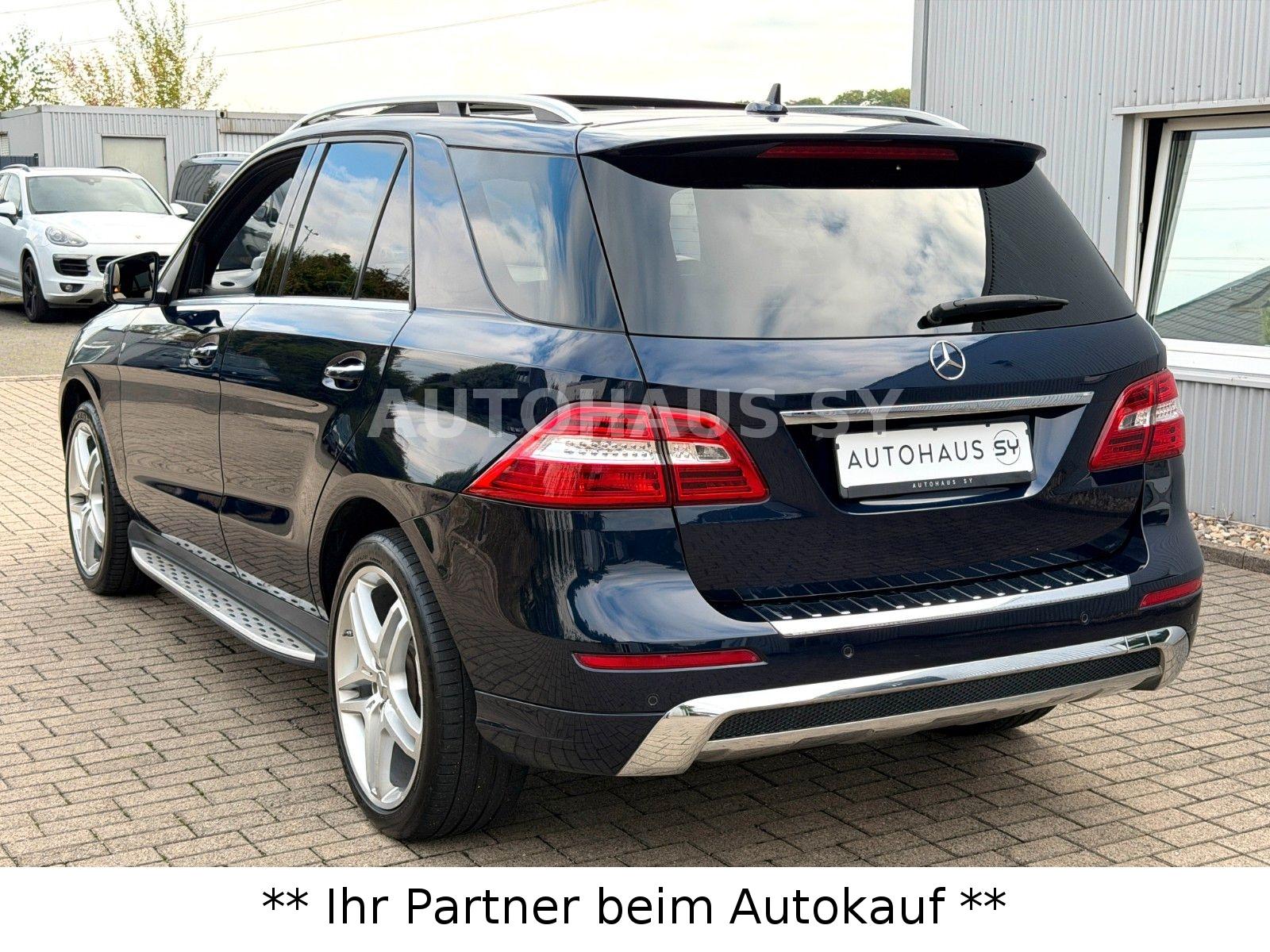 Mercedes-Benz ML500 4Matic AMG*VOLL*HEADUP-360°-PANO-LEDER-MEM