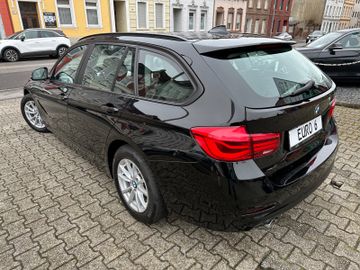 Fahrzeugabbildung BMW 318 Baureihe 3 Touring 318d Advantage NAVI LED