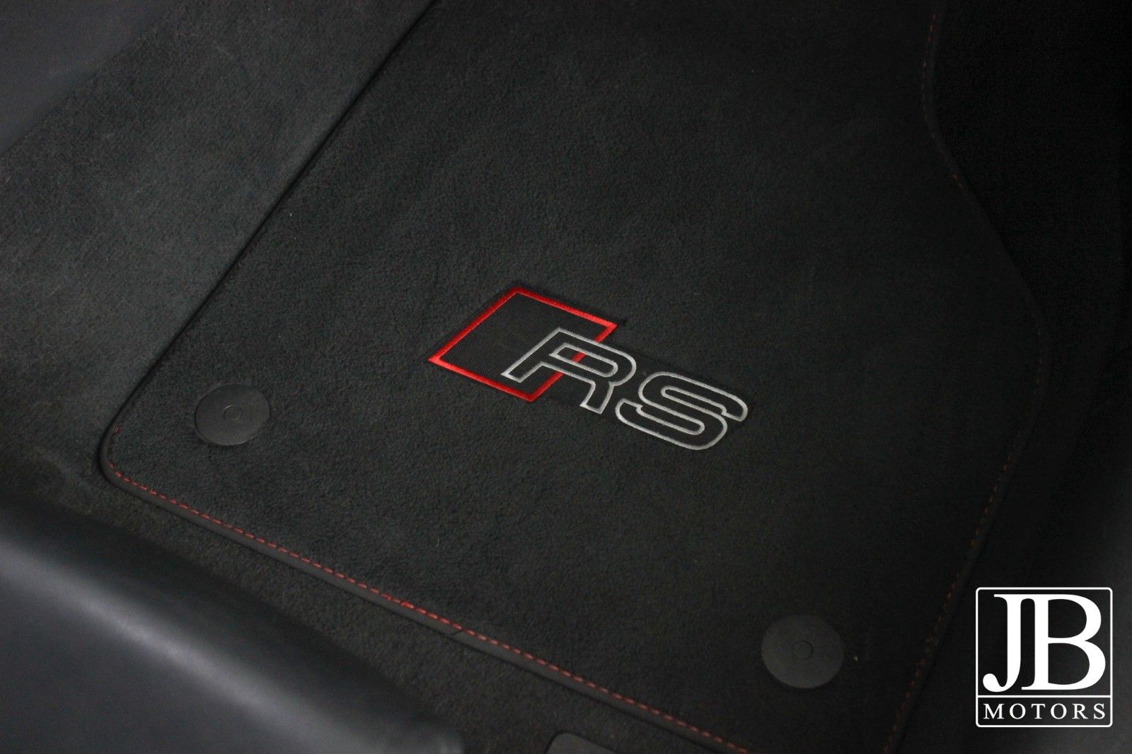 Fahrzeugabbildung Audi TT RS Coupe quattro APR B&O Kamera
