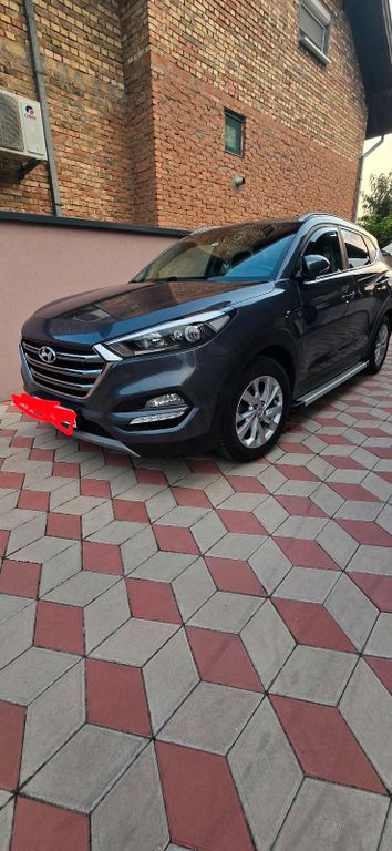 Image of Hyundai TUCSON