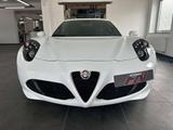 Alfa Romeo 4C 1750 TBi Coupe 1.Hand / Alcantara / LED / - Alfa Romeo 4C mit Benzin-Antrieb: Coupé