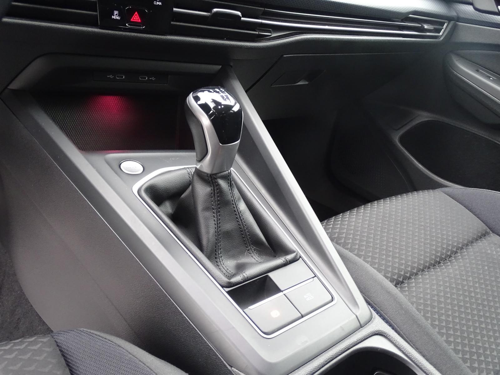 Volkswagen Golf 1.0 UNITED*NAVI*LED*DAB*SHZG*CARPLAY*PDC*, миниатюра 18