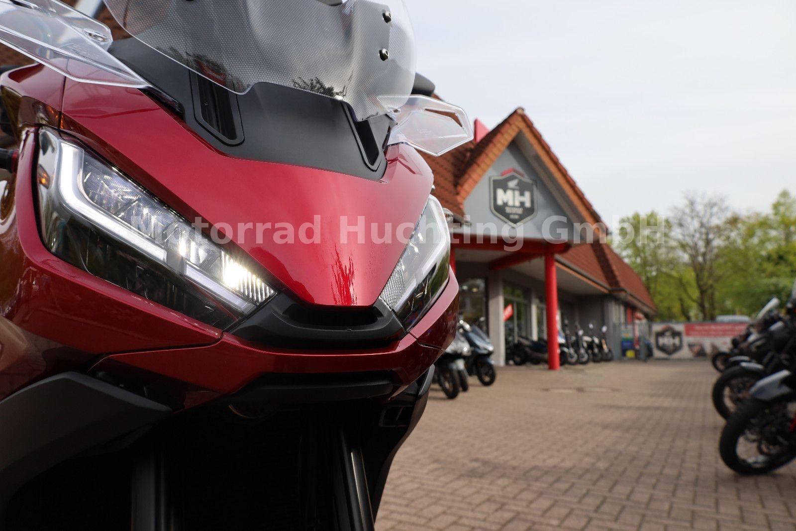 Honda NT 1100 ! ABS ! KOFFER ! GRIFFHEIZUNG ! TEMPOMAT